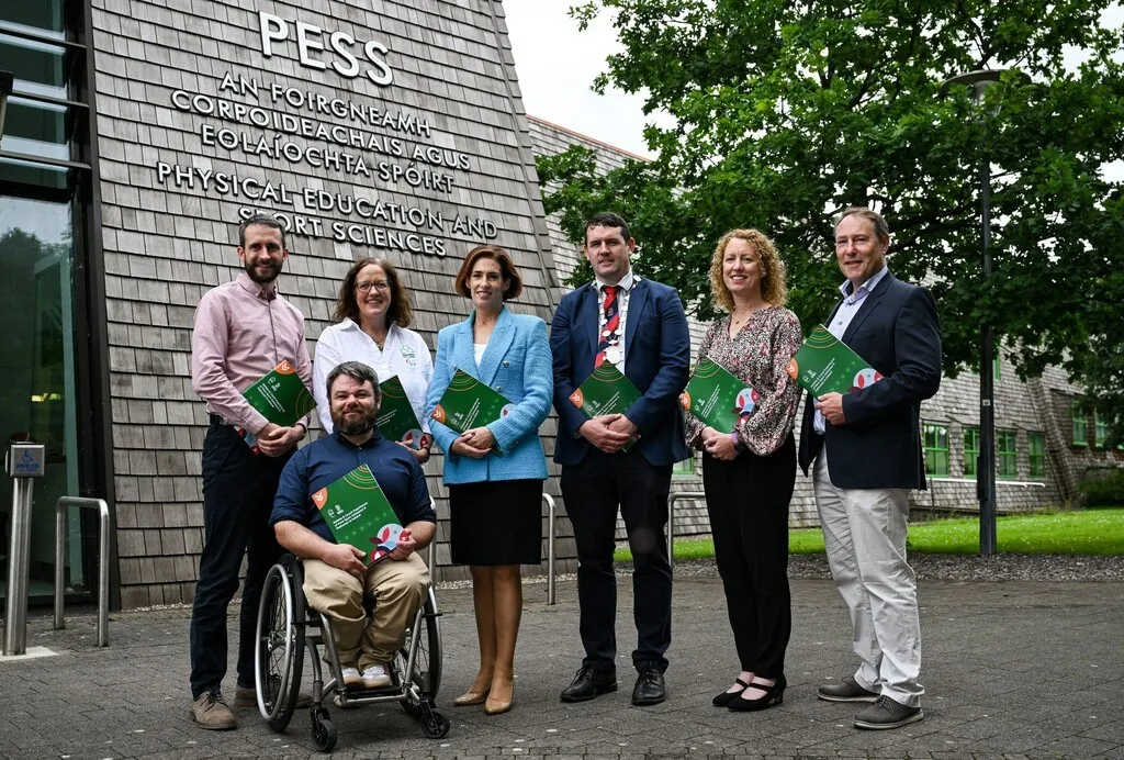Tuarascáil cheannródaíoch ag caitheamh solas ar bhacainní agus deiseanna i bparaspórt na hÉireann