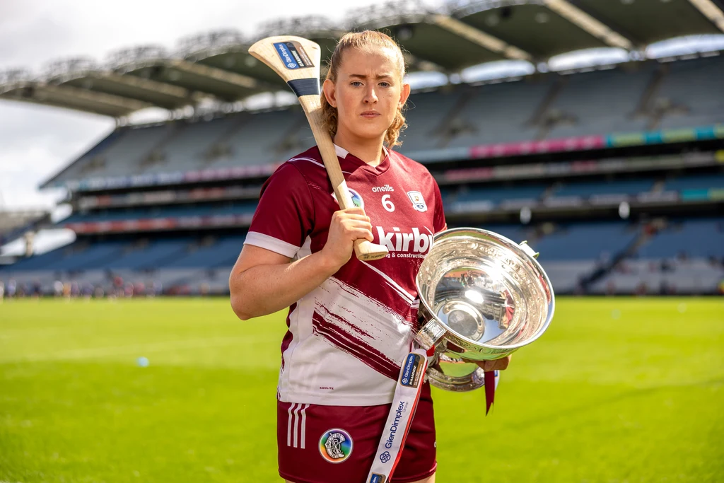 Áine Keane meáite ar thacú le Gaillimh roimh chluiche ceannais na hÉireann sa chamógaíocht
