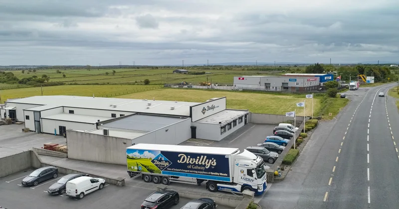 Deontas do chomhlacht seanbhunaithe Gaillimheach Divilly’s Ltd. 