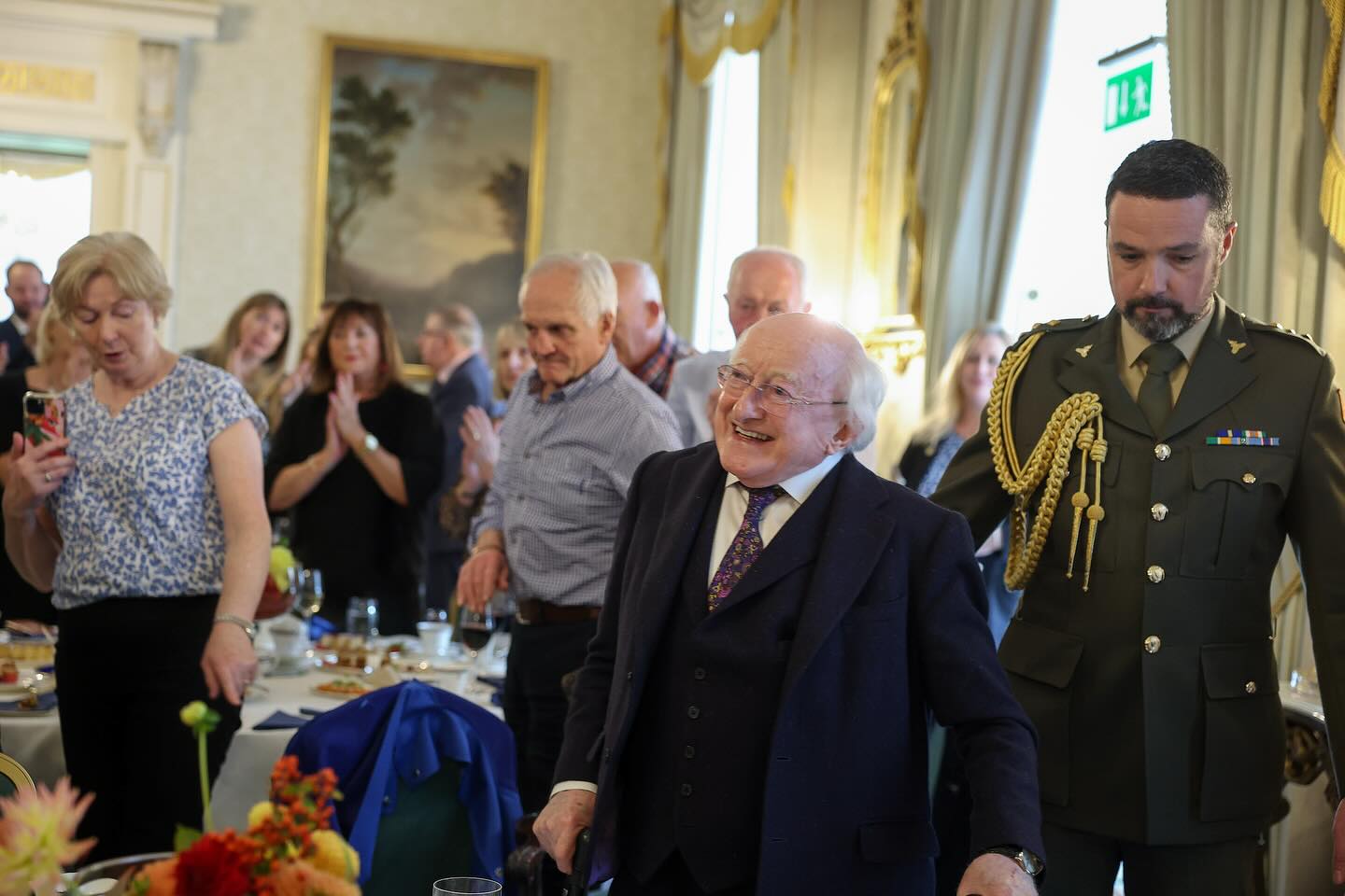 An chóisir thae dheireanach san Áras ag Micheál D