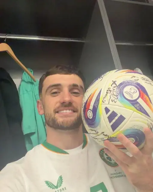 Léamhthuiscint: Troy Parrott