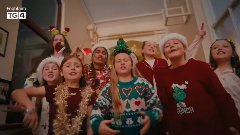 Rap Croíúil Nollag ó Ghaelscoil Pheig Sayers