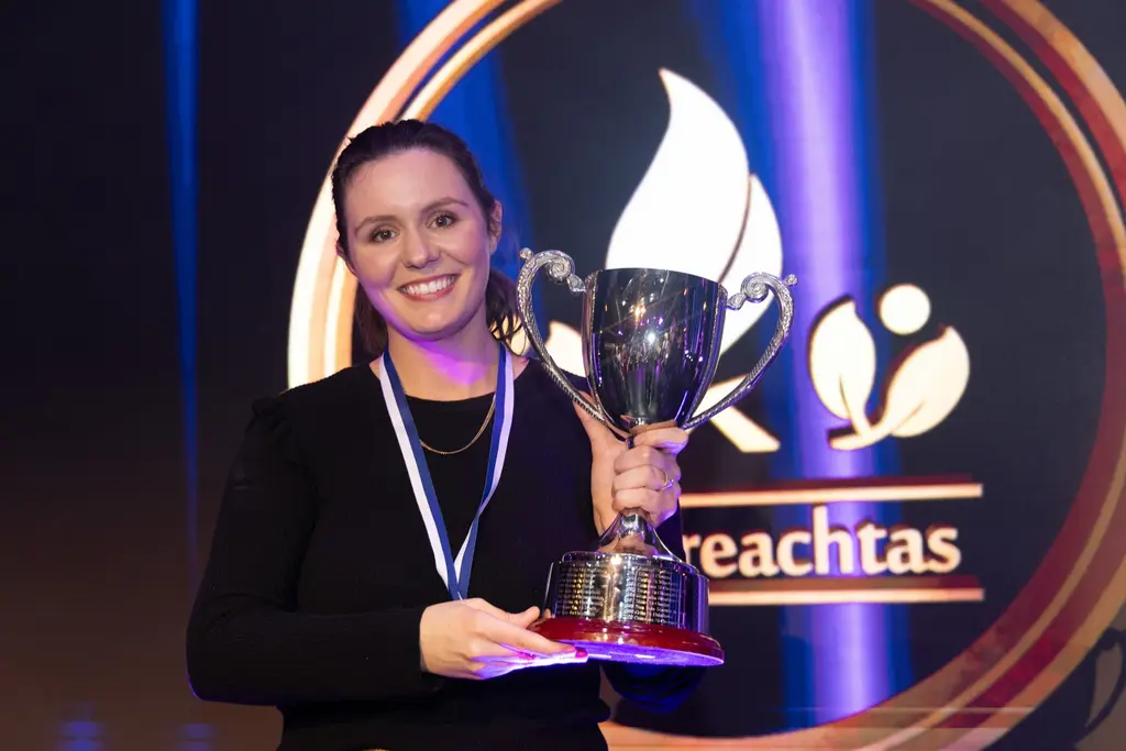 Scoláireachtaí á mbronnadh ar amhránaithe Gaeltachta chun freastal ar Chomhdháil Amhránaíochta an Atlantaigh Thuaidh (NASC) i nDún Éideann, Albain