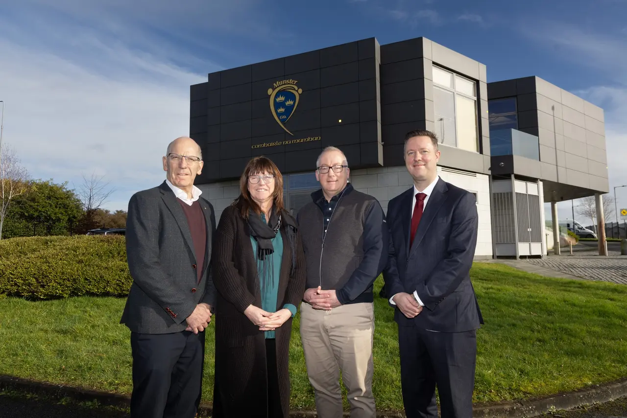 An Ghaeilge i gcroílár an chluiche – tionchar fadtéarmach fágtha ag tionscadal Gaeilge CLG na Mumhan