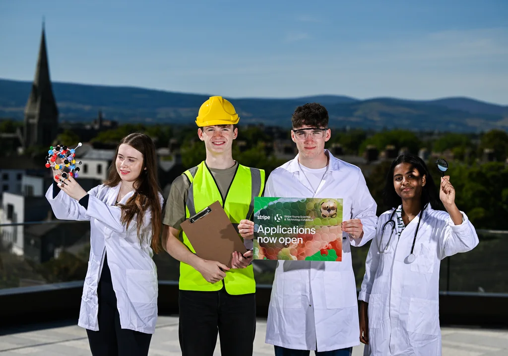 Taispeántas Eolaí Óg 2027 oscailte d’iarratais le duaiseanna méadaithe