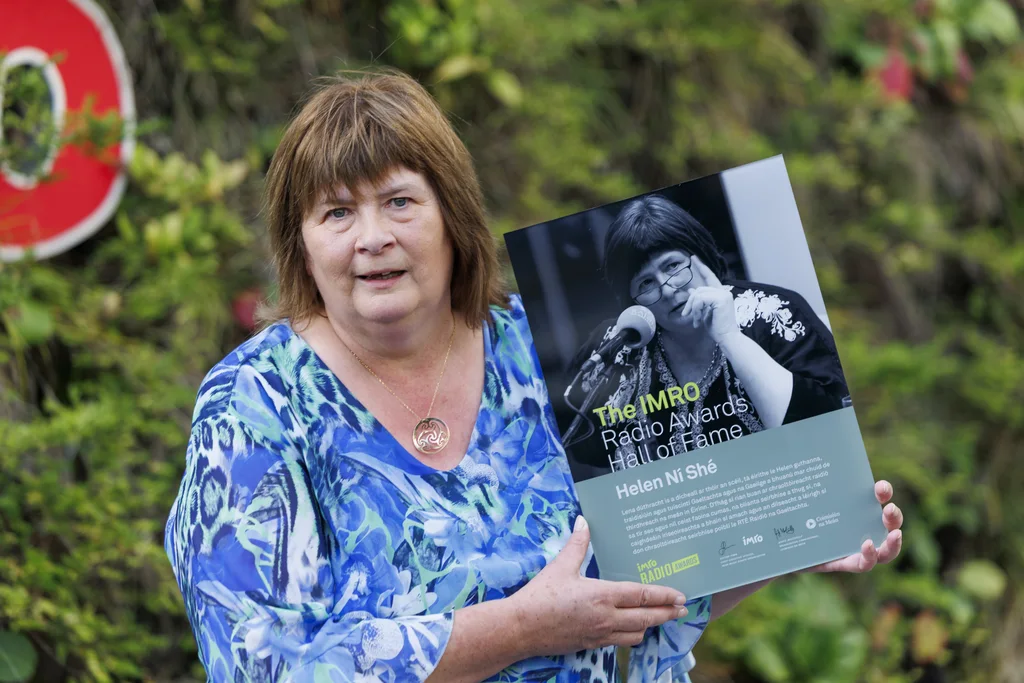 Helen Ní Shé insealbhaithe i Halla Laochra Raidió IMRO