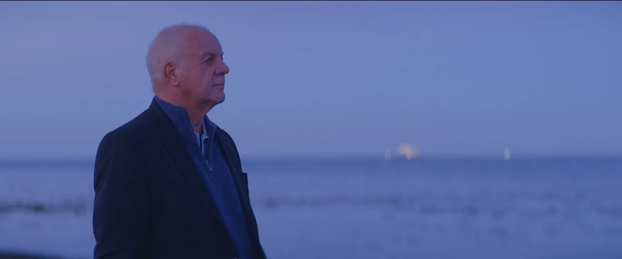 Scéal foirne sacair a scoilteadh sna Trioblóidí i gclár faisnéise nua ar TG4